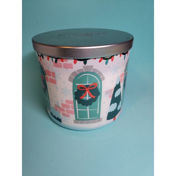 3 Wick Candle - Egg Nog, Nutmeg - Cloves - Home for the Holidays - Picture 3 of 4